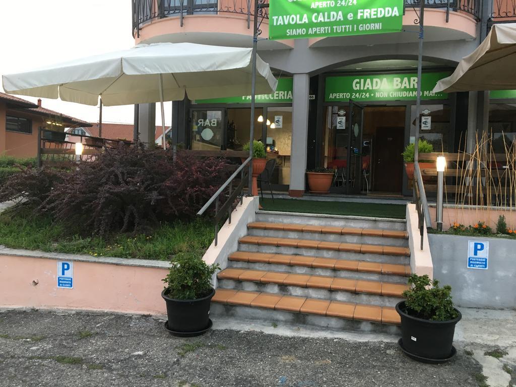 Hotel Lago Maggiore Castelletto sopra Ticino Exteriör bild